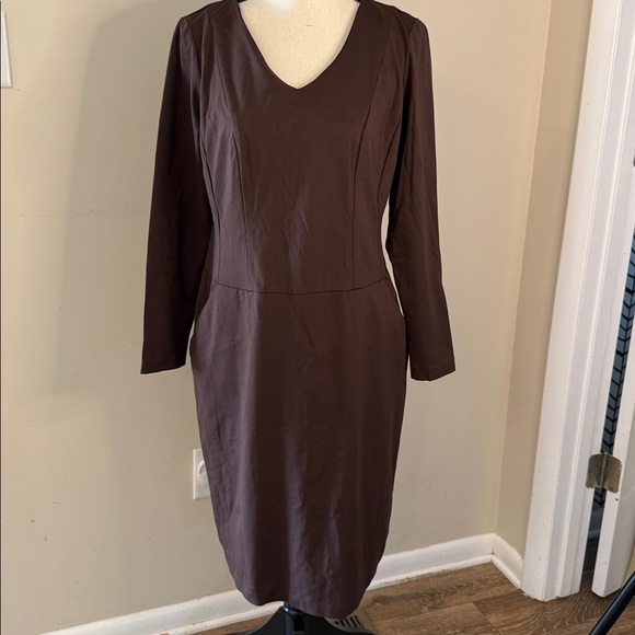 Talbots Chic modest Chocolate Brown Midi Dress with crop sleeves V neck SZ 10 - Picture 1 of 10